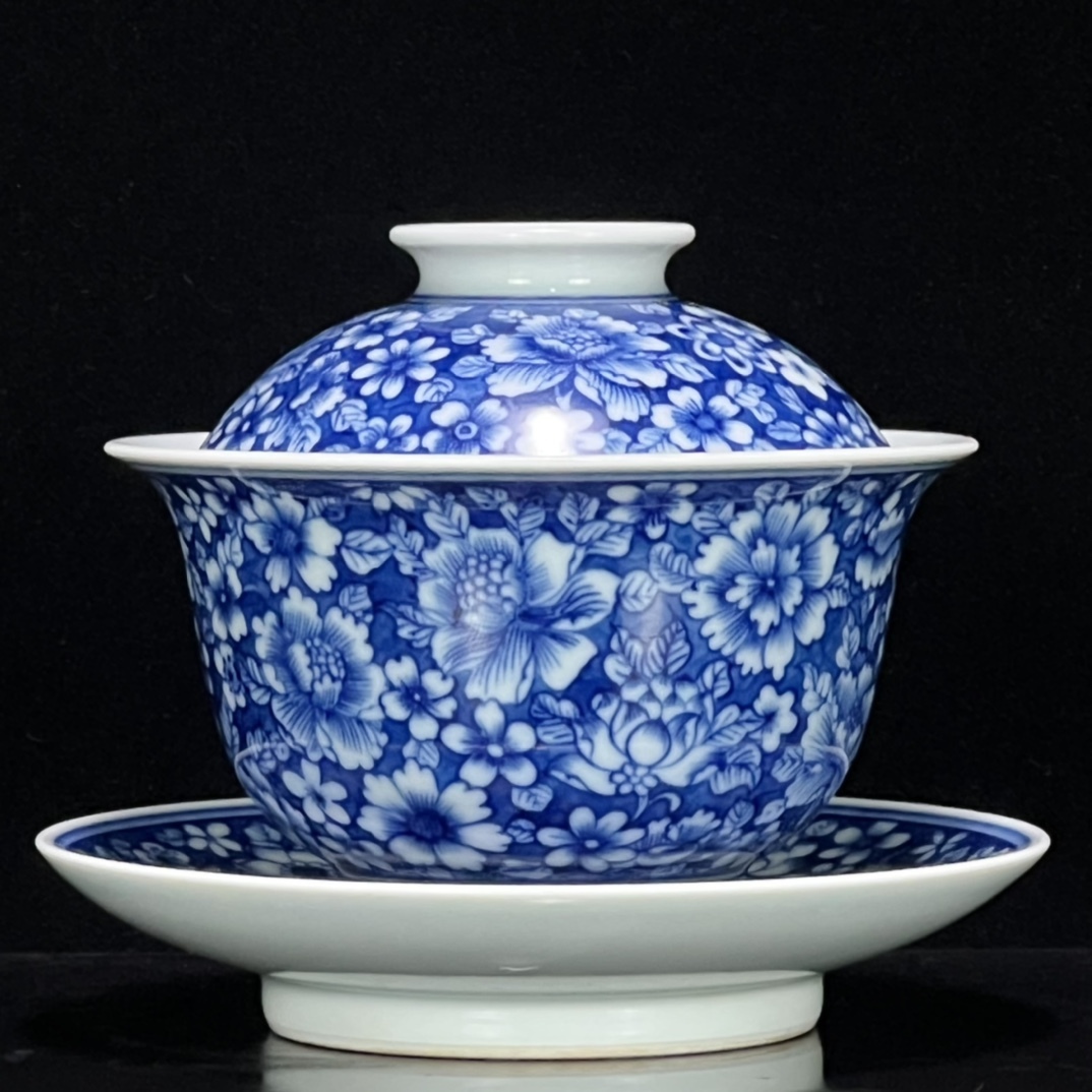 清時代 乾隆年製款 古陶磁器 青花花卉紋 盖碗 茶碗 茶盞 茶具 茶道具 擺件 時代物 古董品 骨董 旧家蔵出し 唐物 中国古玩 古美術品拍卖