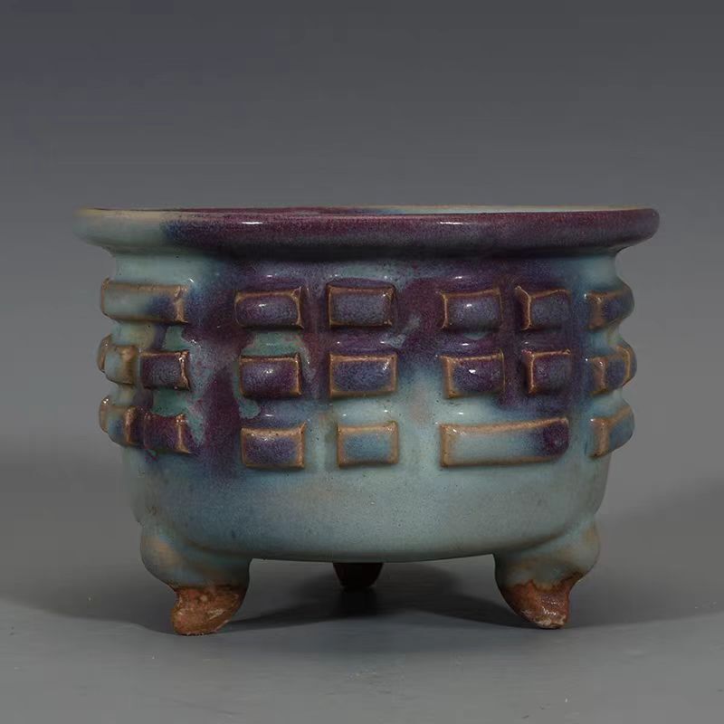 宋代 古陶磁器 鈞窯 青釉 紫斑 三足八卦香炉 薫香炉 瓷器 古擺件 置物 時代物 古董品 骨董 旧家蔵出し 唐物 中国古玩 古美術品拍卖