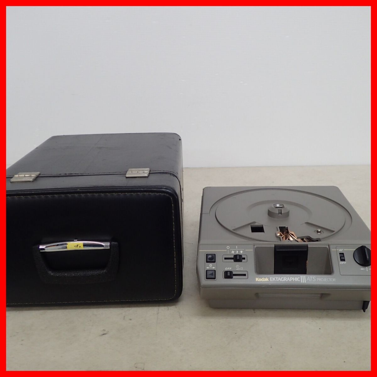 ★ Kodak プロジェクター EKTAGRAPHIC III ATS No.14646 コダック ケース付 通電のみ【40拍卖