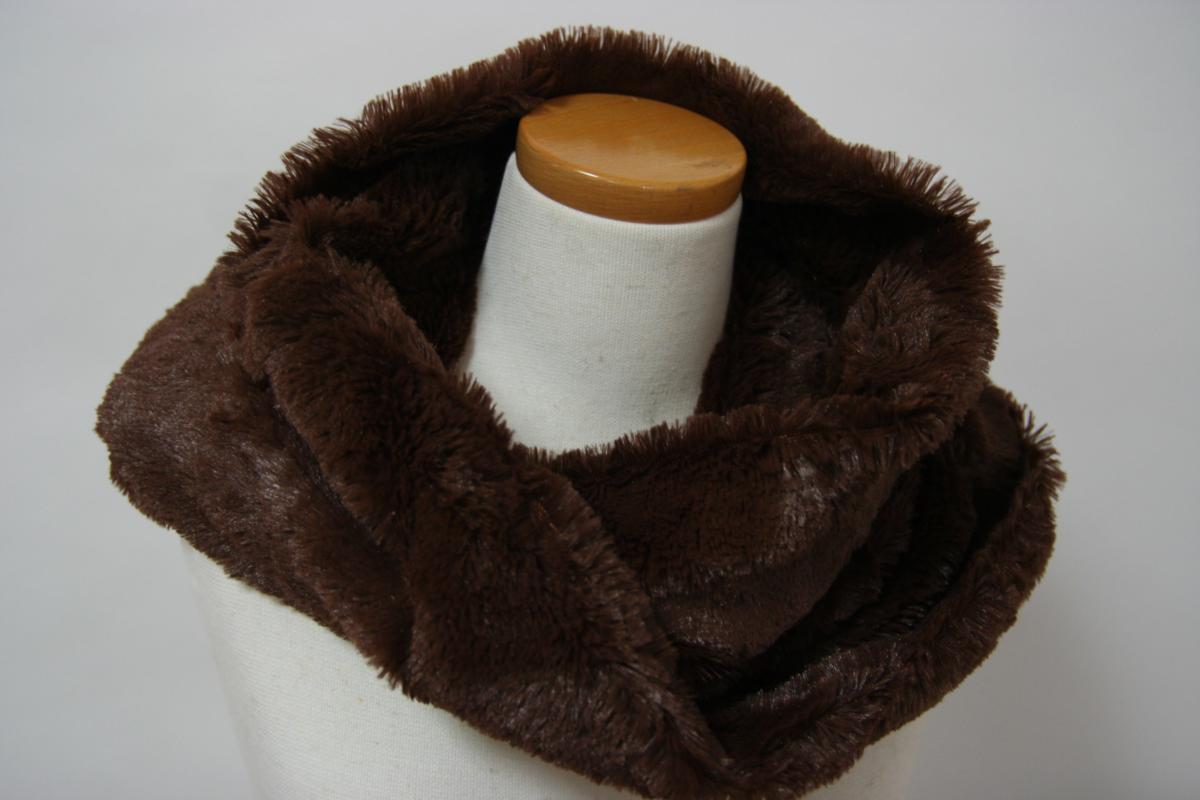 送料無料◆ふわもこ◆ミンクタッチ◆小顔効果◆幅広&ショートタイプ◆防寒対策◆プレーンカラー◆フェイクファースヌード(ブラウン)0199拍卖