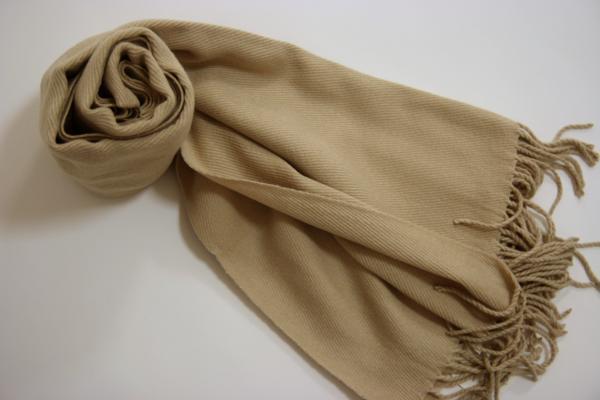 送料無料◆大判ショール◆ひざ掛け◆ブランケット◆お洒落アイテム◆プレーンカラー◆シンプル◆無地ストールマフラー(ベージュ)拍卖