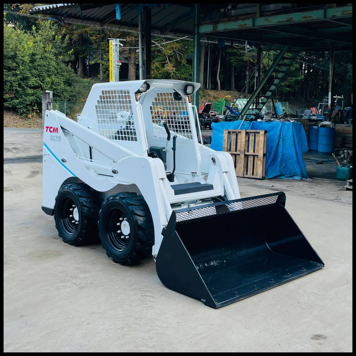 TCM SSL 709 ボブキャット タイヤショベル スキッドステアローダー 890時間 4WD ワンタッチバケット 茨城県石岡市発 下取り可能拍卖