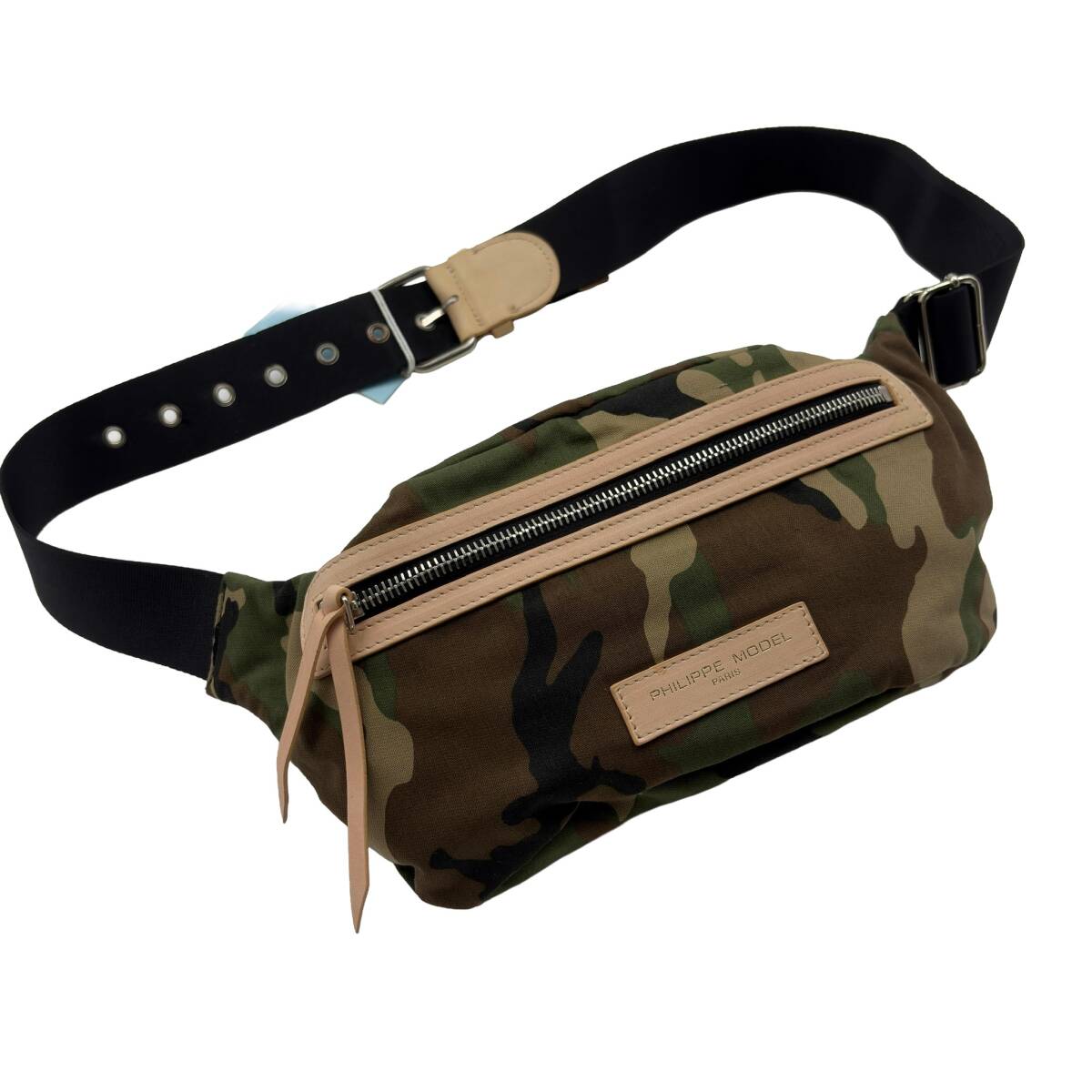 新品◆Philippe Model Paris◆カモフラージュ柄ベルトバッグ カモ柄◆キャンバス迷彩柄xレザーのトリミング◆フィリップモデル パリス拍卖
