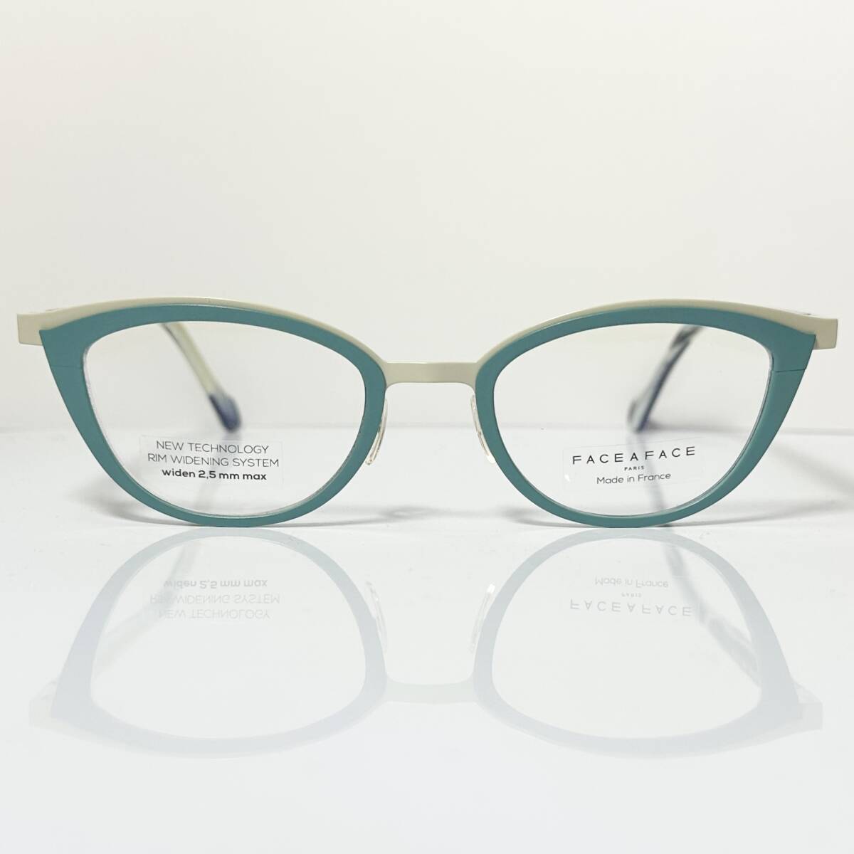 FACE A FACE メガネ |正規新品|ファース・ア・ファース|AKIKO 1 Col 9005|イタリア製 純正ケース・クロス付き拍卖