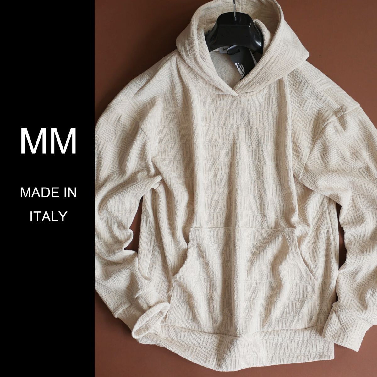 dt092●S●M●L●XL●XXL●選択可●ミラノの街着●MMメイドインイタリー●25-26秋冬●凹凸ジャカード調大人のパーカー●アイボリーベージュ拍卖