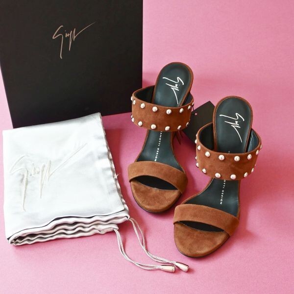 終了日午後6時迄ご入札●dk827/レディース《ジョゼッぺ ザノッティ デザイン》イタリア製/本革レザー/装飾デザインサンダル/35/拍卖