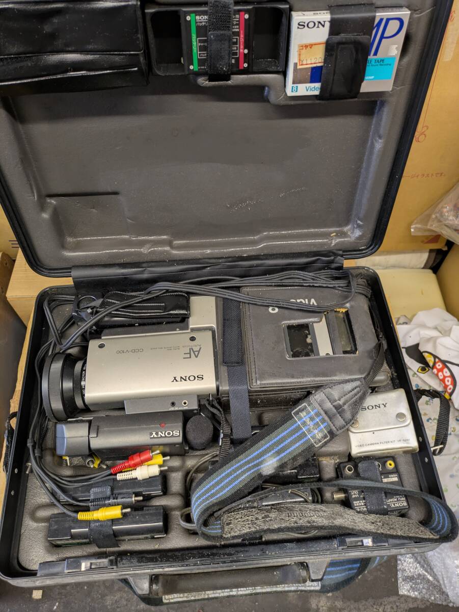 ソニー CCD-V100ビデオカメラ ジャンク品拍卖