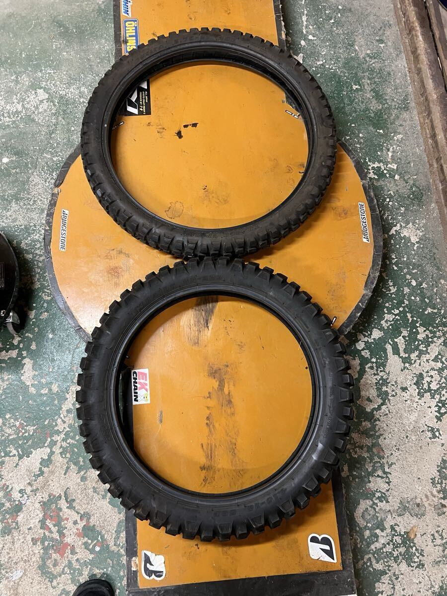 中古タイヤ IRC GP21F/22R 2.75-21/4.10-18 KLX230/XLR125R/KDX125SR/TS125/DT125拍卖
