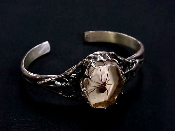 ■美品■ バングル 195刻印 スパイダー 毒蜘蛛 ブレスレット アクセサリー メンズ レディース シルバー系 DD9153拍卖