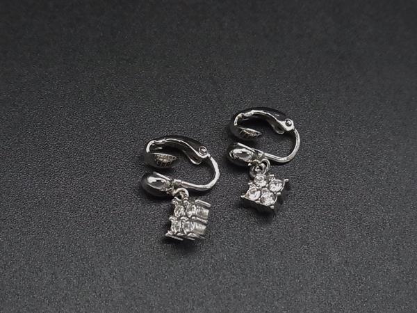 ■極美品■ NINA RICCI ニナリッチ ラインストーン クリップ式 イヤリング アクセサリー レディース シルバー系 DK4702拍卖