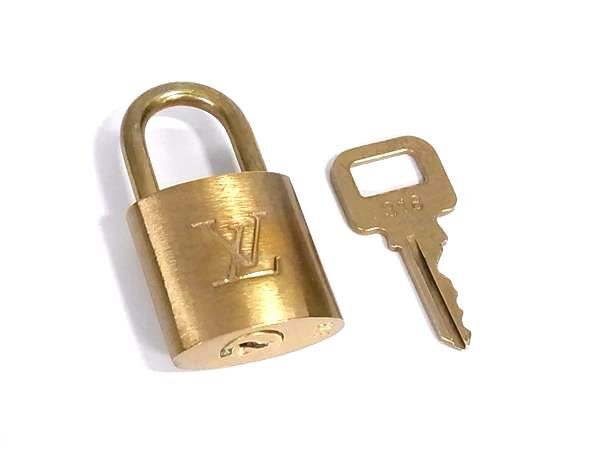 ■極美品■ LOUIS VUITTON ルイヴィトン カデナ 南京錠 パドロック 318 鍵 キー ゴールド系 DK1968拍卖