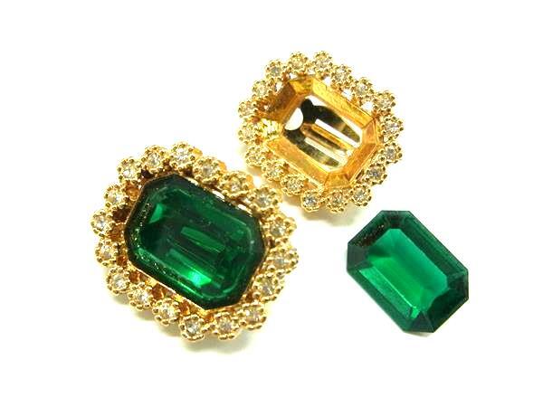 ■美品■ NINA RICCI ニナリッチ クリップ式 イヤリング アクセサリー レディース グリーン系×ゴールド系 DK5469拍卖