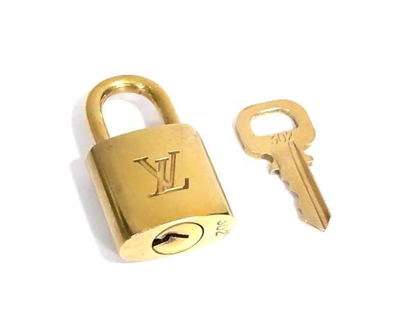 ■美品■ LOUIS VUITTON ルイヴィトン カデナ 南京錠 パドロック 302 鍵 キー ゴールド系 DJ9609拍卖
