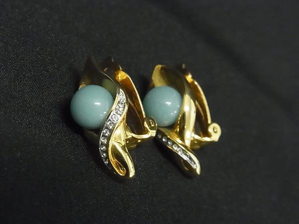 ■美品■ VANDOME AOYAMA ヴァンドーム ラインストーン クリップ式 イヤリング アクセサリー レディース ゴールド系 DK6622拍卖
