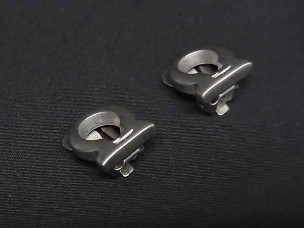 1円 ■美品■ Salvatore Ferragamo フェラガモ ガンチーニ クリップ式 イヤリング アクセサリー レディース シルバー系 FS7271拍卖