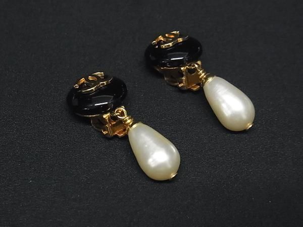 1円 ■美品■ CHANEL シャネル ヴィンテージ ココマーク 95 A クリップ式 パール イヤリング アクセサリー ブラック系×ゴールド系 FV3694拍卖