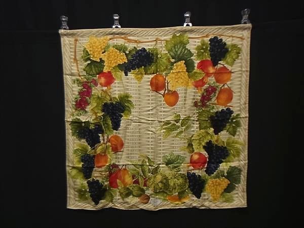 1円 ■極美品■ GUCCI グッチ シルク100% フルーツバスケット 大判 スカーフ ストール ショール レディース マルチカラー FU4588拍卖