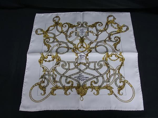 1円 ■極美品■ HERMES エルメス L’INSTRVCTION DV ROY【帝王学】カレ45 プチカレ ガヴロッシュ シルク100% スカーフ ホワイト系 FT2513拍卖