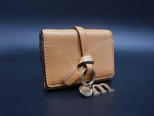 Chloe クロエ アルファベット レザー 三つ折り 財布 ウォレット 札入れ 小銭入れ レディース オレンジ系 DH0303拍卖