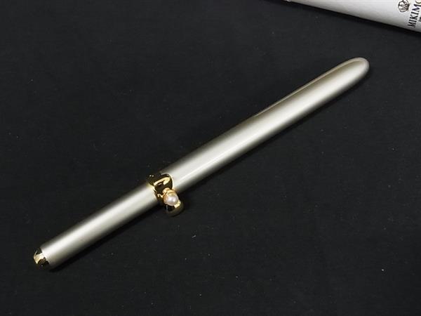 ■新品■未使用■ MIKIMOTO ミキモト 本真珠 アコヤ真珠 パール 約4mm リップブラシ リップライナー メイクブラシ ゴールド系 DJ2087拍卖