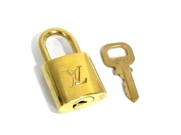 ■美品■ LOUIS VUITTON ルイヴィトン カデナ 南京錠 パドロック 340 ゴールド系 DJ8159拍卖