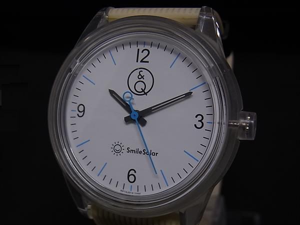 ■稼働品■美品■ CITIZEN シチズン キューアンドキュー スマイルソーラー 10気圧防水 腕時計 ウォッチ ベージュ系 DK2240拍卖