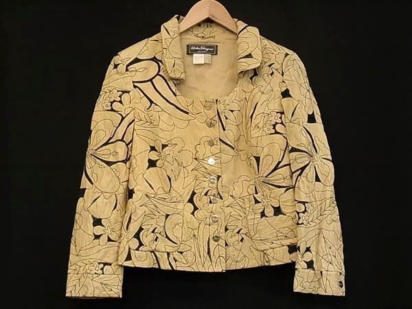 1円 ■美品■ Salvatore Ferragamo フェラガモ ヴァラ レザー 刺繍 ジャケット アウター 上着 サイズ44 洋服 アイボリー系 FR2442拍卖