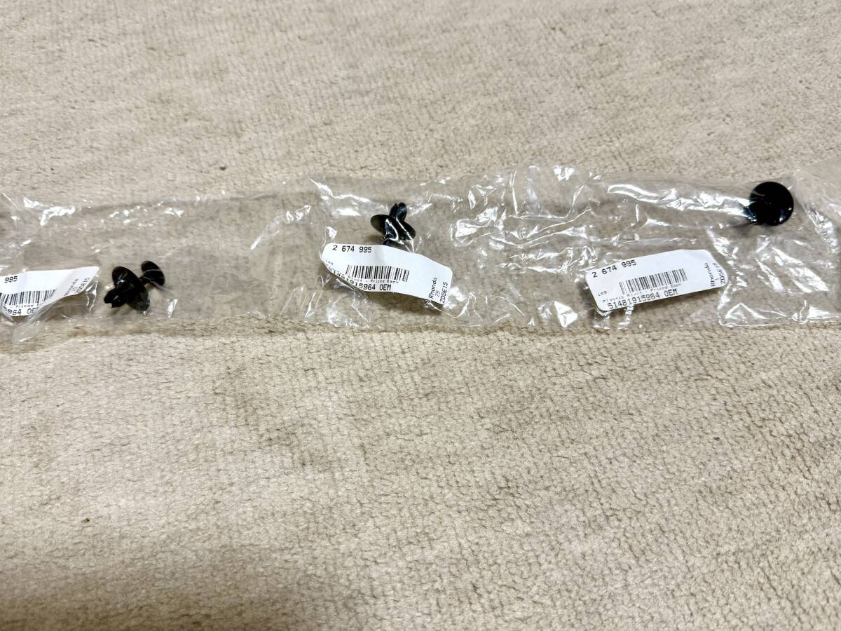 (100円スタート)BMW MINI 純正 クリップ/リベット 新品3個セット 51481915964 BMW/MINI他 その4拍卖