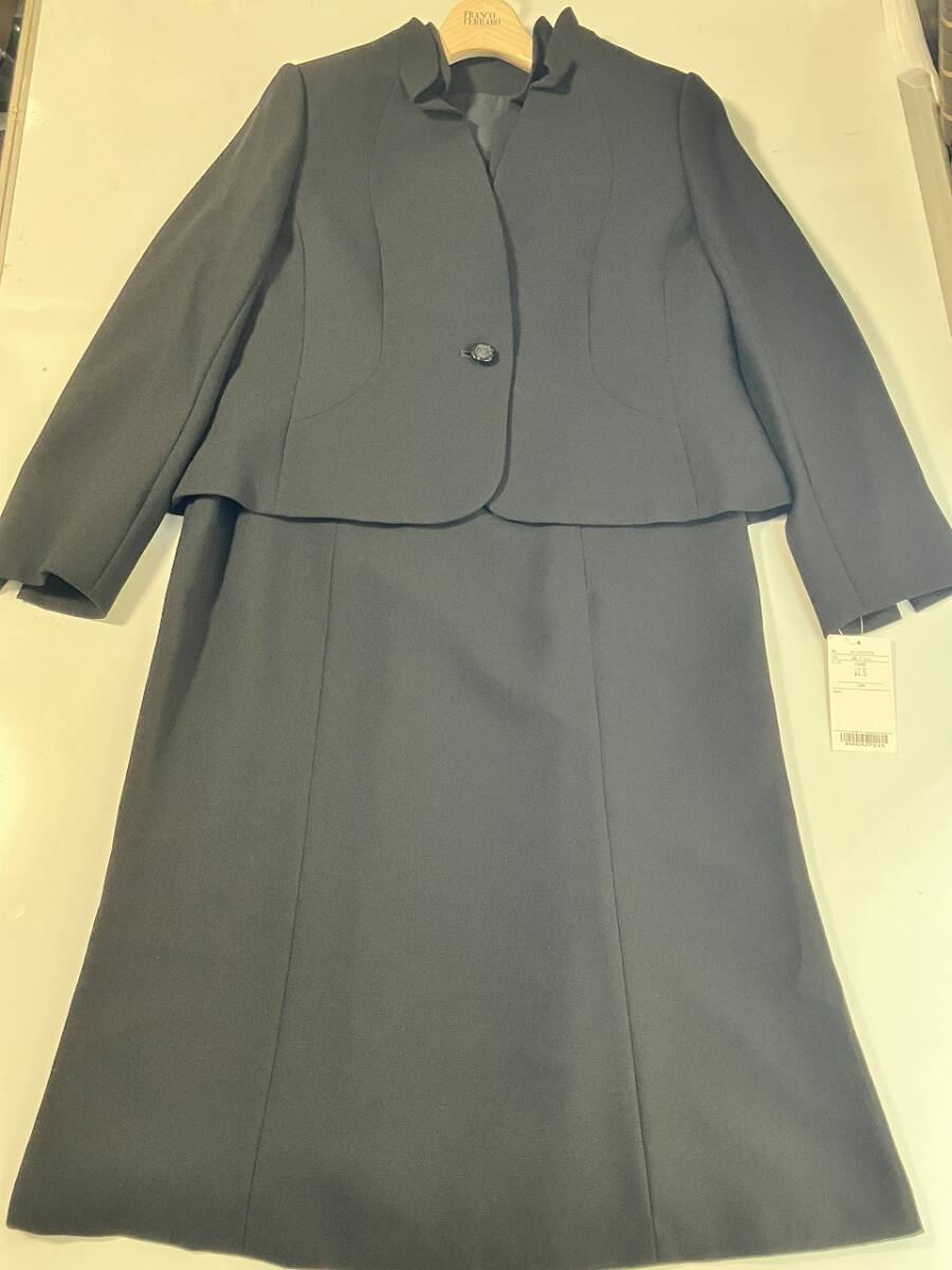 新品。■15号(3L)大きいサイズ■ジャケット+7分丈ジャケット着用風ワンピースアンサンブル■ブラック拍卖