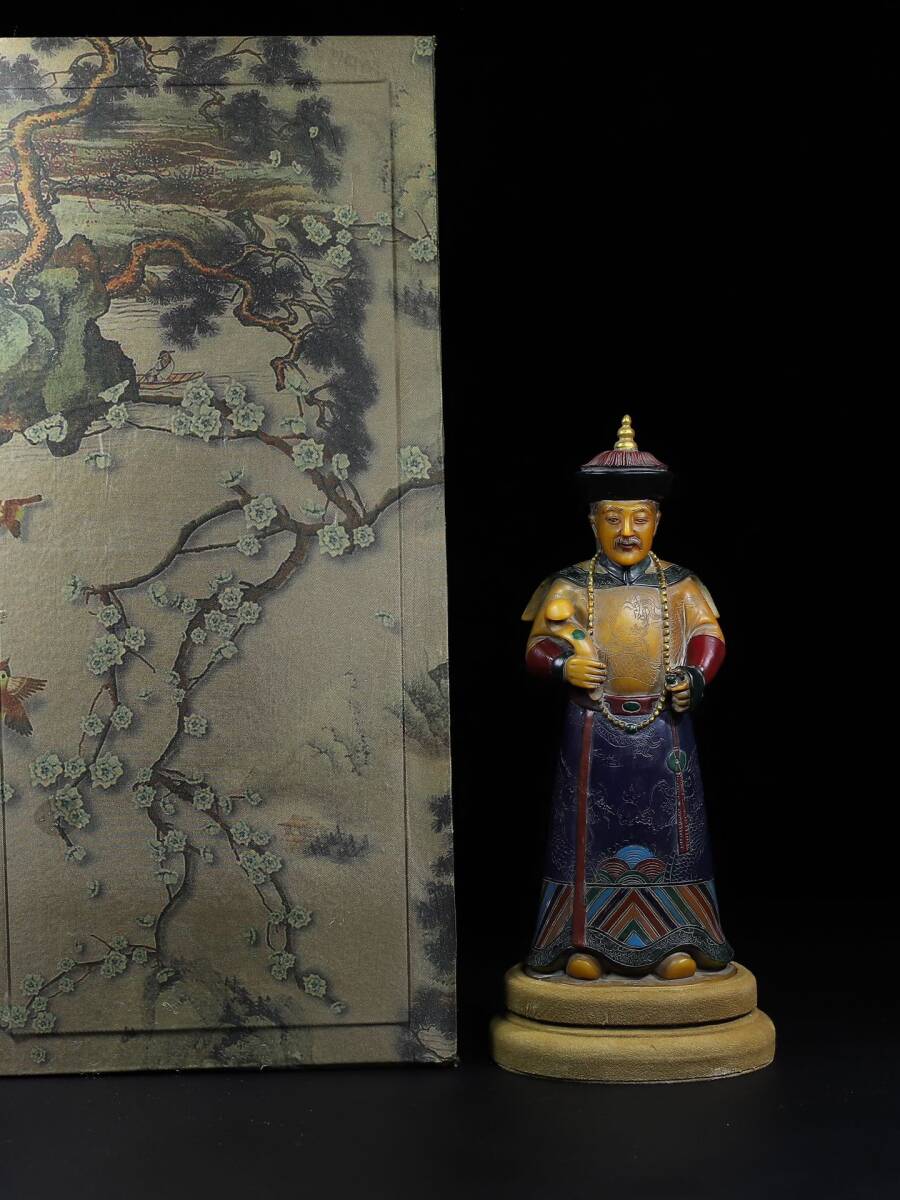 中国古美術■清代時期 順治年製 壽山田黄石 順治皇帝像 手彫 極細工の古置物擺件の古賞物の古美味の唐物の古董品の拍卖