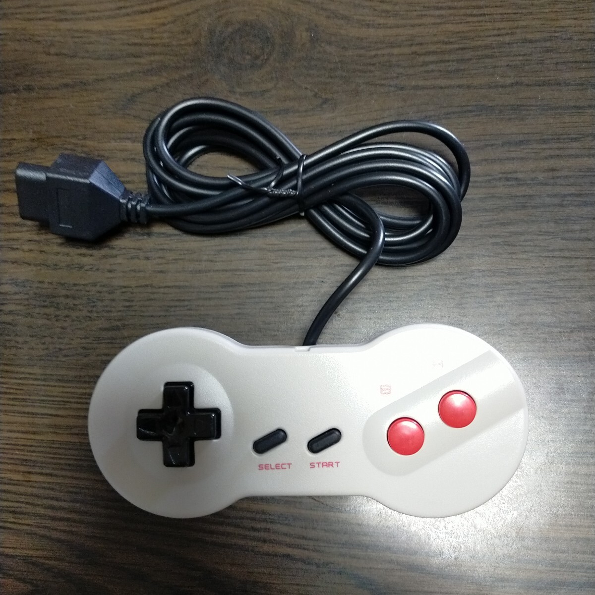 ニューファミコン コントローラ newファミコン拍卖