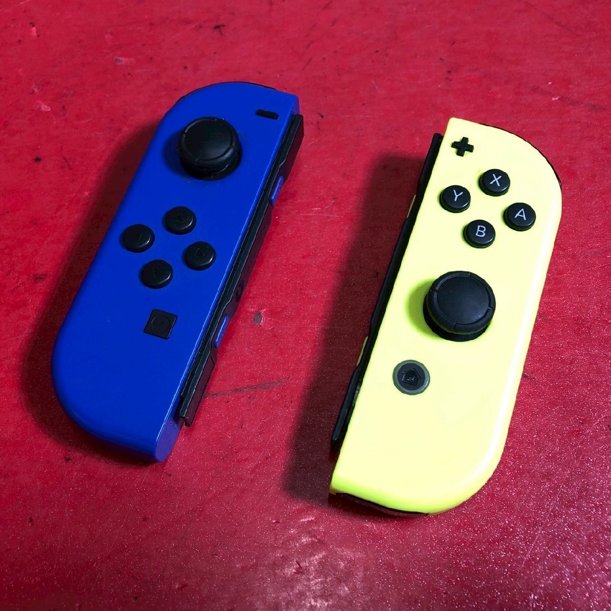 1円~ 任天堂 Nintendo Switch ニンテンドースイッチ 純正 Joy-Con (L) ブルー (R) ネオンイエロー 現状品 (通電可)拍卖