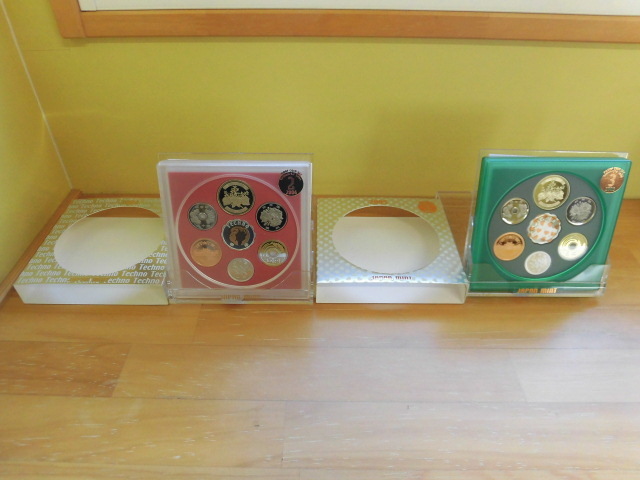 現状品 プルーフ貨幣セット 2004 平成16年 / 2005 平成17年 1332円 造幣局 コレクション 激安1円スタート 拍卖