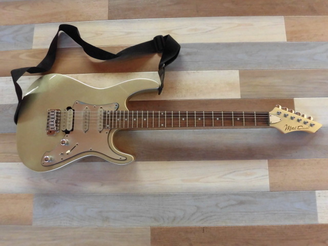 未検品 詳細不明 Metal Driver エレキギター 楽器 ギター メタルドライバー 汚れ傷あり 激安1円スタート拍卖