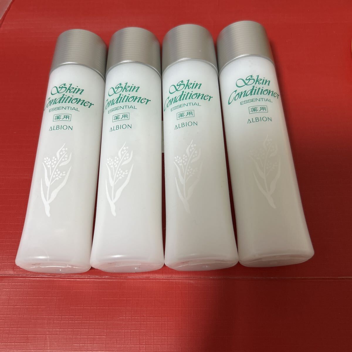 アルビオン 薬用スキンコンディショナー エッセンシャル N 化粧水55ml×4個 拍卖