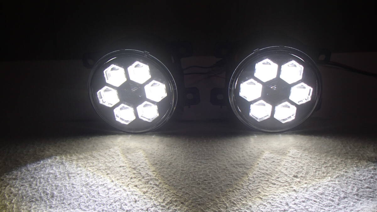 SK9 SKE フォレスター 純正OP 6連 LED フォグランプ レガシィ アウトバック VM VN レヴォーグ WRX S4 GT XV インプレッサ ZN6 BRZ BN BS BT拍卖
