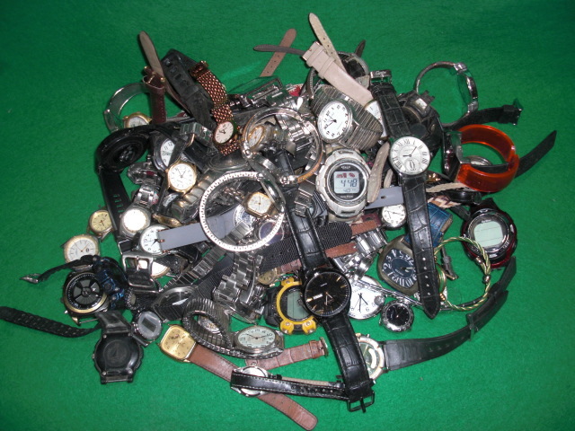 ★1円〜★約100個 ジャンク時計 腕時計 他★動作未確認 大量( 3.5㎏)クォーツ ★レディース メンズ★拍卖