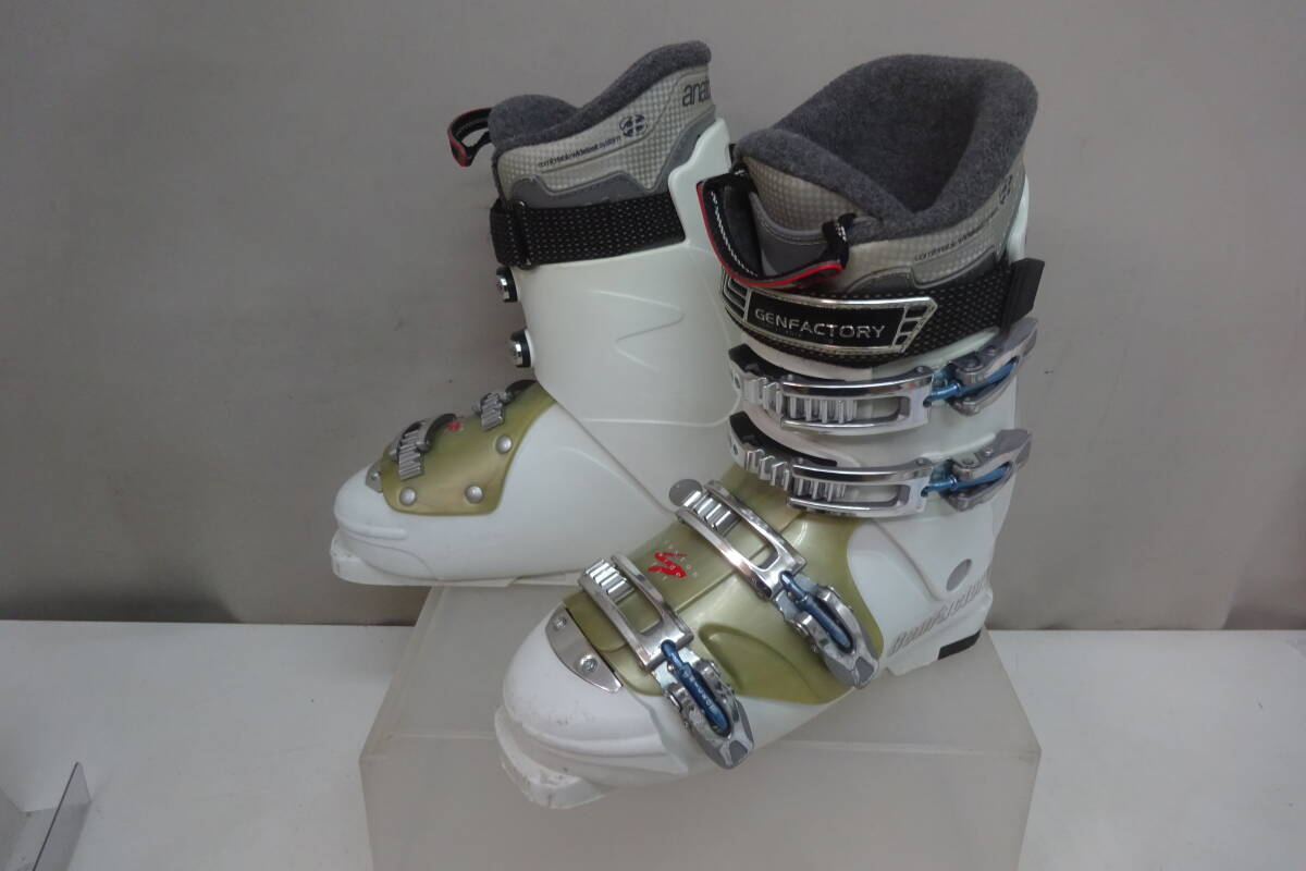 ★8)スキーブーツ・ゲンファクトリー GENFACTORY サイズ28-28.5㎝/ソール長-317㎜/片靴-1.88kg//FLEX-※中古/キズ長期保管ジャンク品■100拍卖