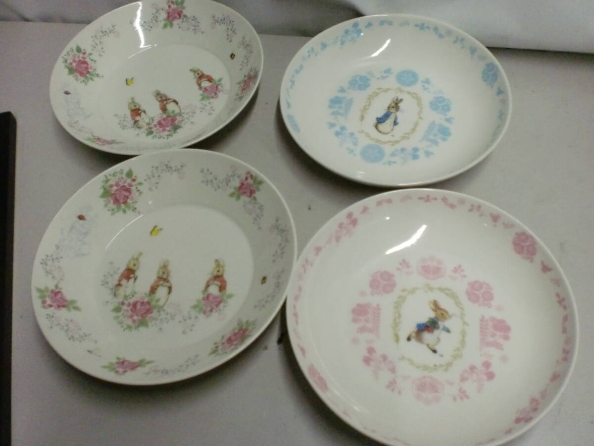 ●ピーターラビット お皿 4枚セット 直径約22cm※現状品■60拍卖