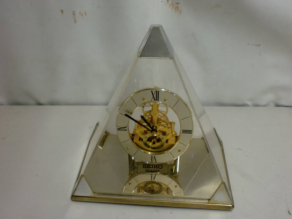 ●セイコー ピラミッド型置時計 液漏れ 不動品※ジャンク■60拍卖