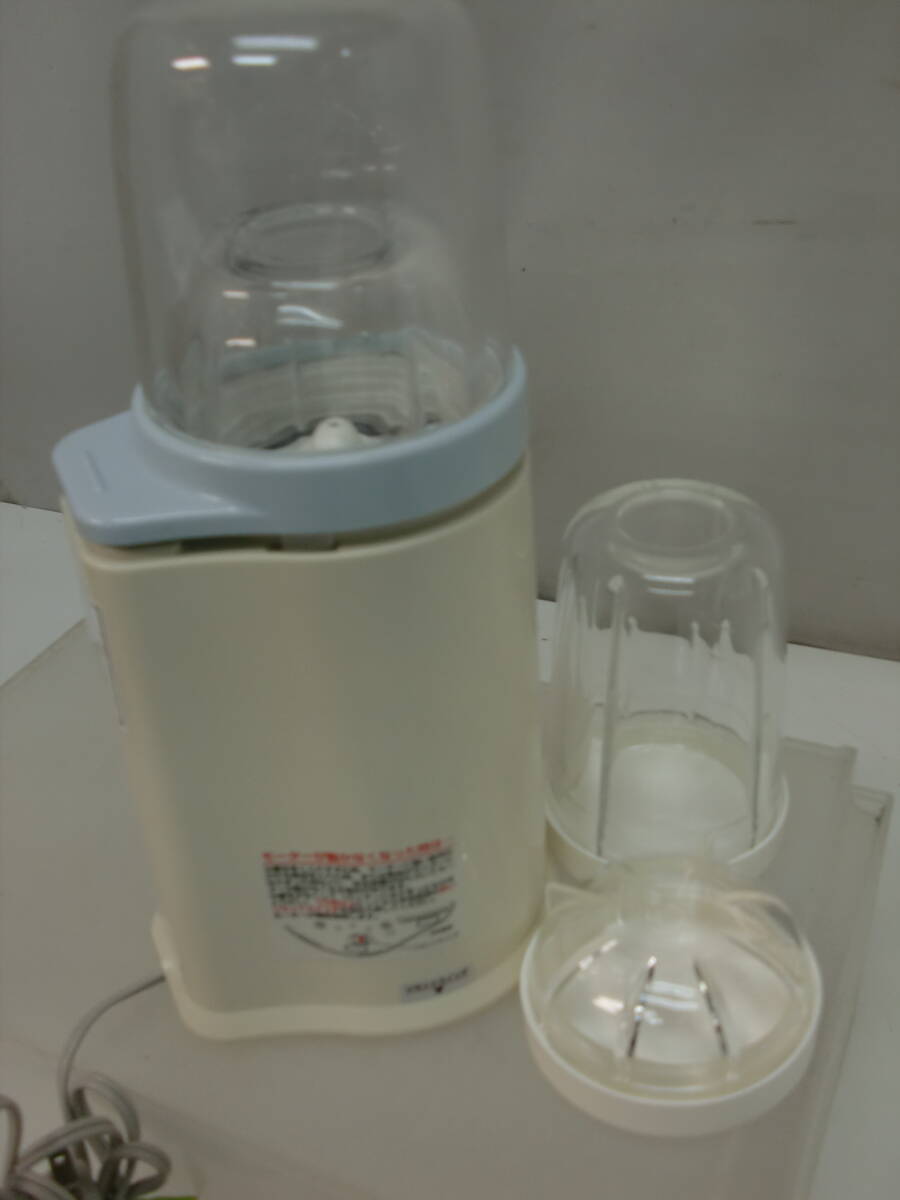 ★480)ミル付きミキサー・イワタニ「ミルサーIFM-800」ガラス容器 箱なし、説明書なし※中古品/動作OK/使用感現状品■60拍卖