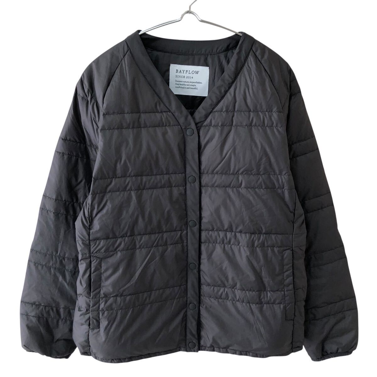11NG011-39 BAYFLOW ベイフロー ダウン80% ダウン ジャケット ノーカラー アウター トップス 軽量 レディース 3 L相当 ブラウン系拍卖