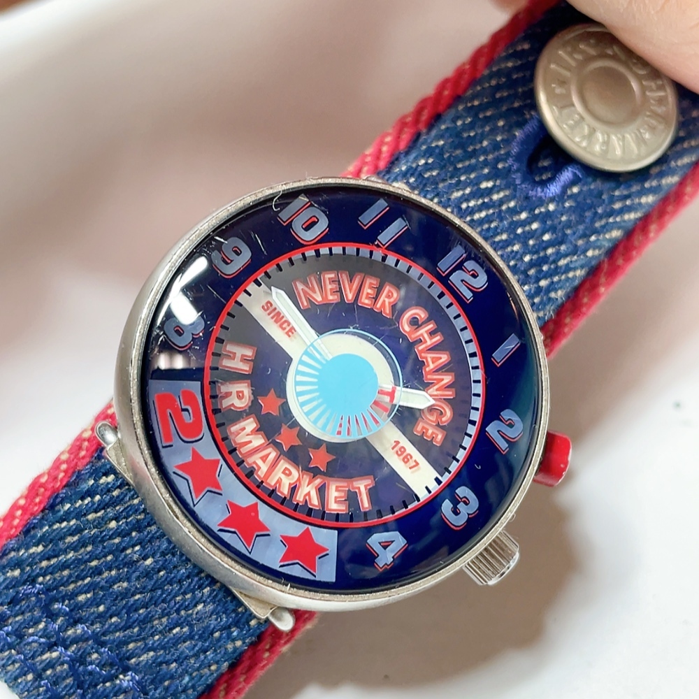 即決 送料無料 中古品★ハリウッドランチマーケット HOLLYWOOD RANCH MARKET ネオンウォッチ 腕時計 ネイビー系 クオーツ 稼働品拍卖