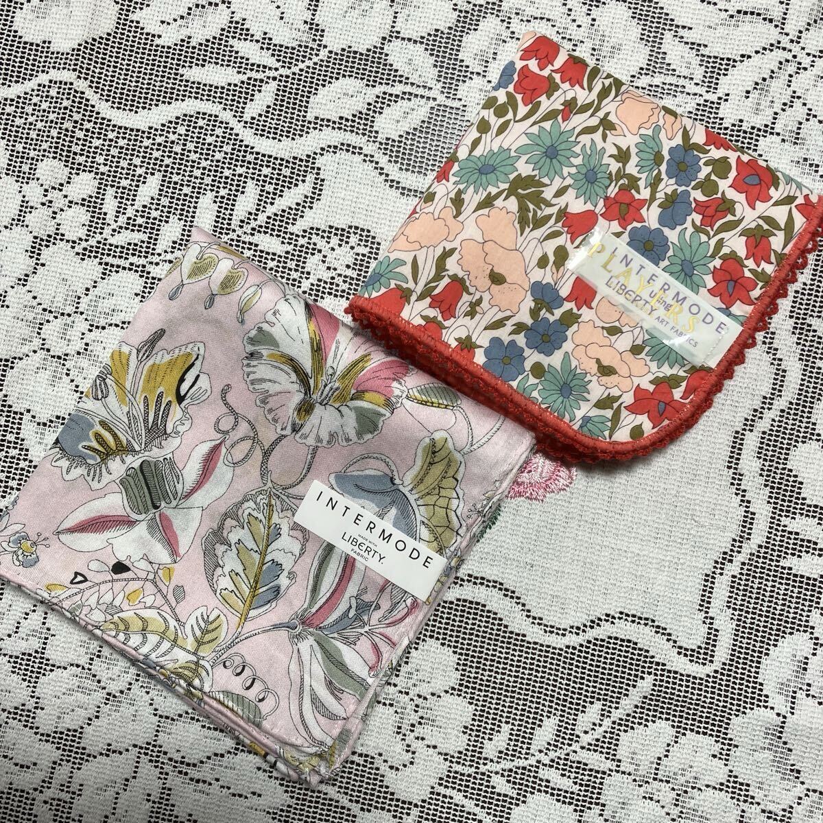 送料無料 インターモードリバティハンカチ2枚セット♪♪ 花柄 ブランドハンカチ 大人可愛い拍卖