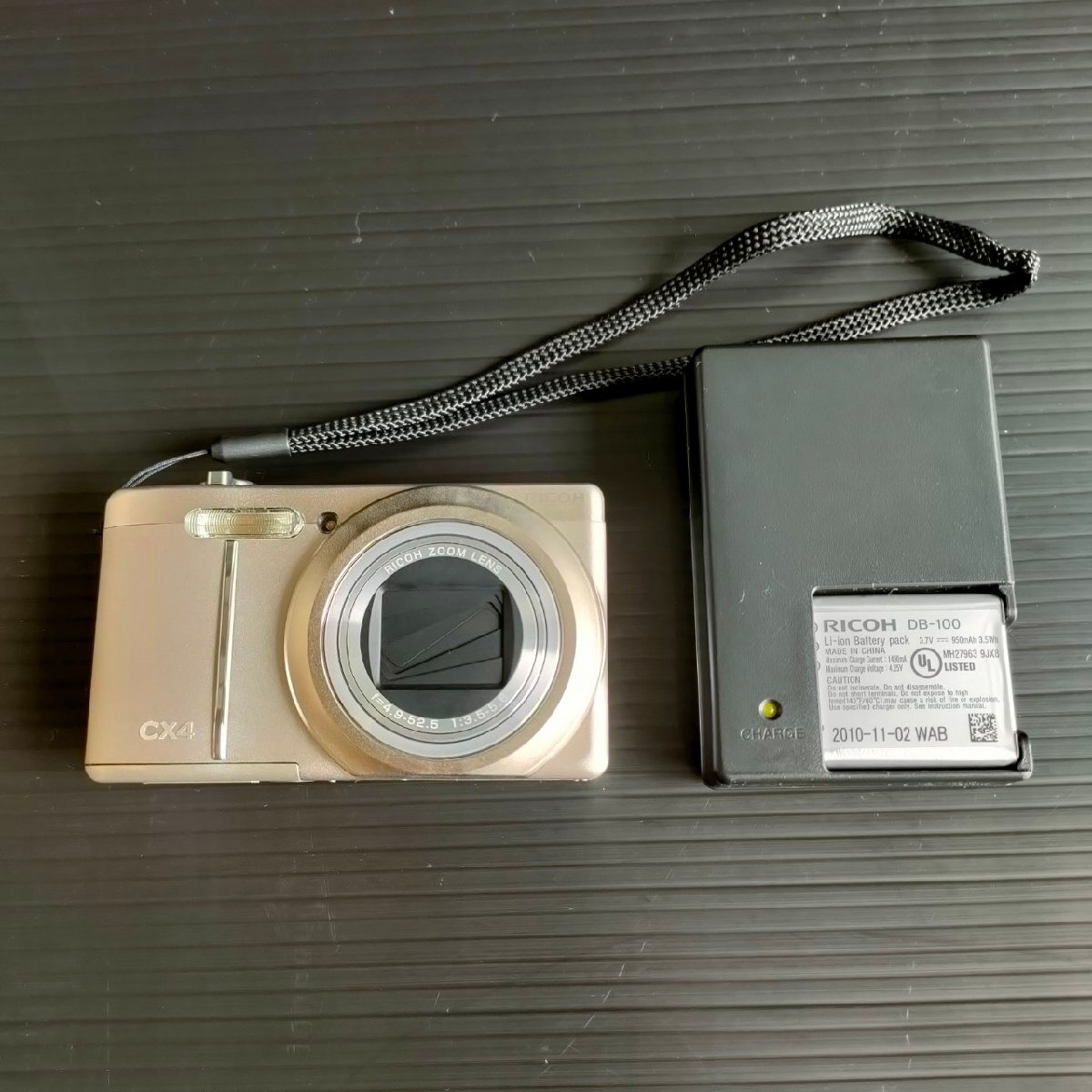 RICO リコー CX4 コンパクトデジタルカメラ コンデジ シルバー 簡易動作確認済み 現状品 digjunkmarket拍卖