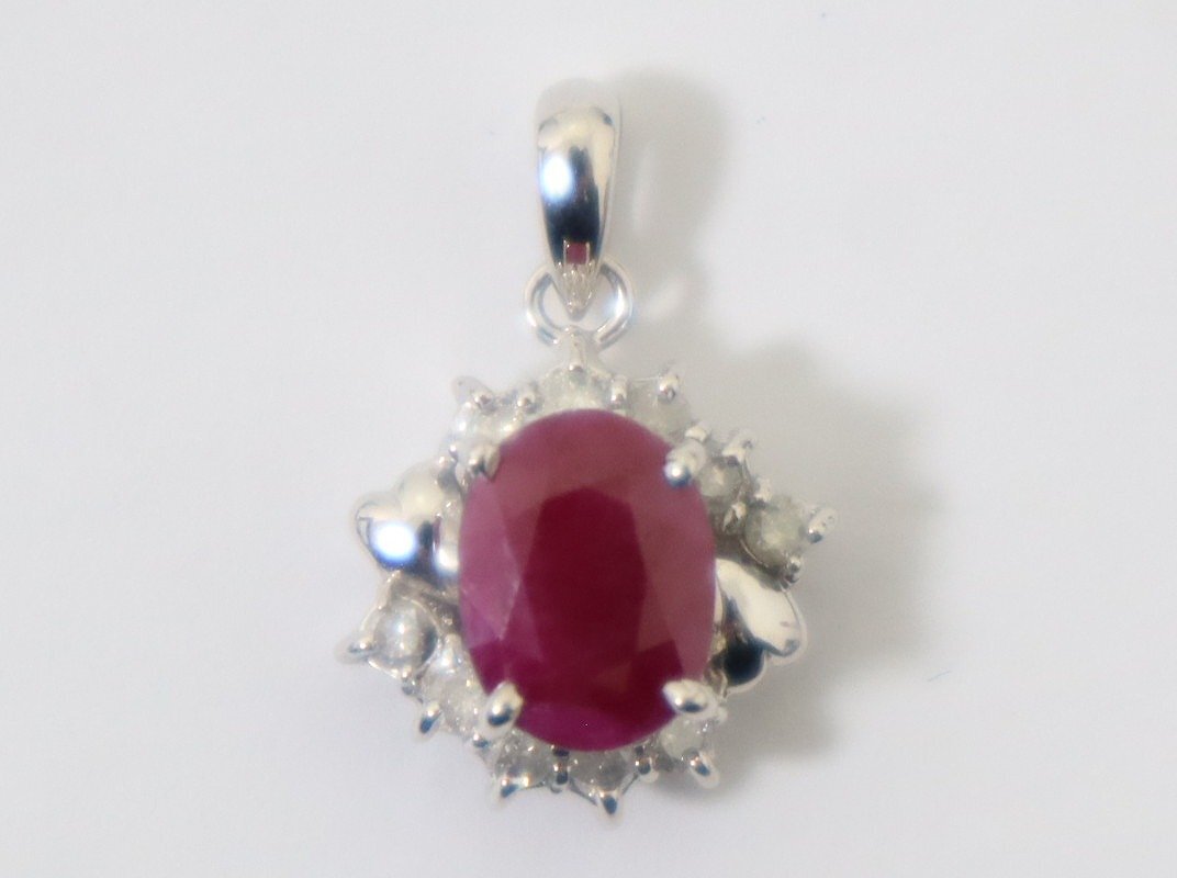 【1円スタート】 K18WG 1.5 0.2 刻印 ホワイトゴールド 石付 ペンダントトップ 総重量約2.13g 11-A050/1/60P拍卖