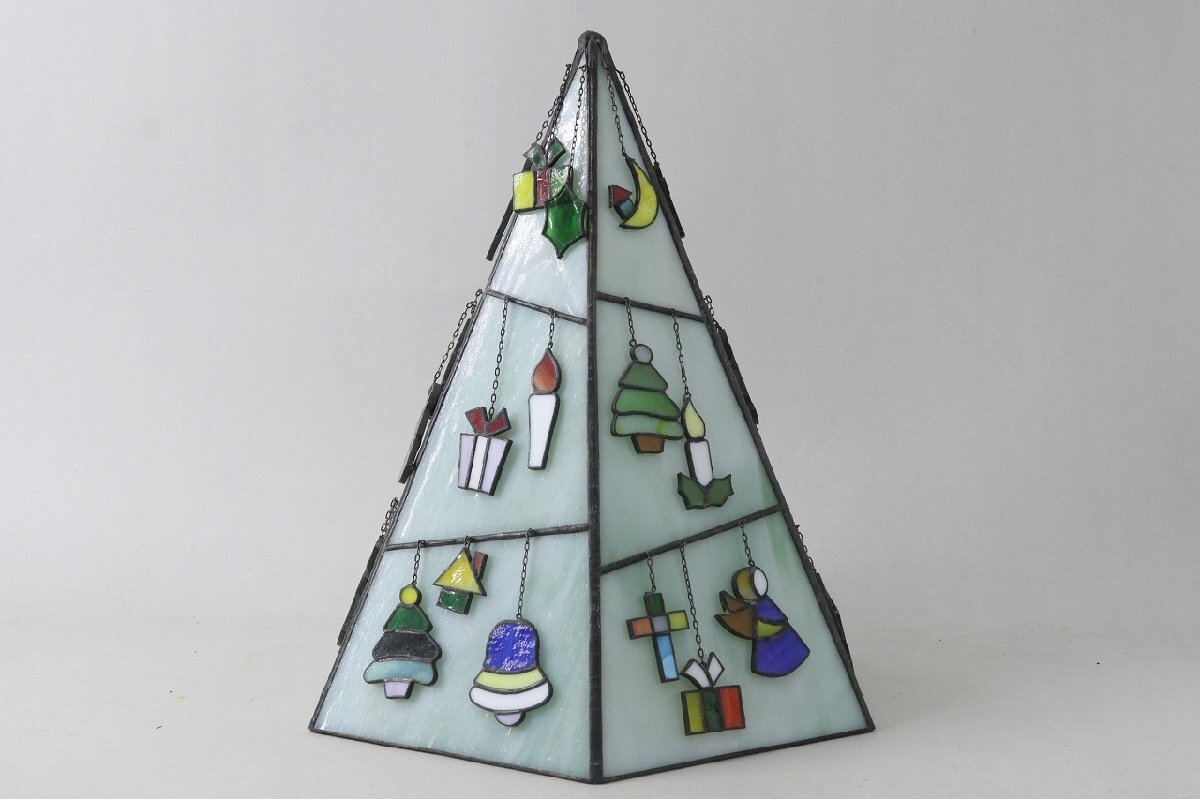 ステンドグラス シェード 6角錐 クリスマスオーナメント18個 蝋燭/サンタ/十字架/キャンドル/プレゼントなど 11-C083拍卖