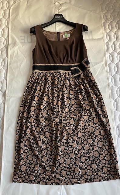 ハロッズ おリボン花柄ワンピース 2サイズ ブラウン拍卖