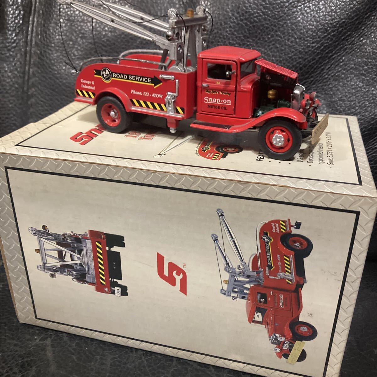スナップオン Snap on グッズ 1934 FORD TOW TRUCK レッカー トラック ミニカー 1/43 当時物 ビンテージ 消防車 はしご車シボレー フォード拍卖