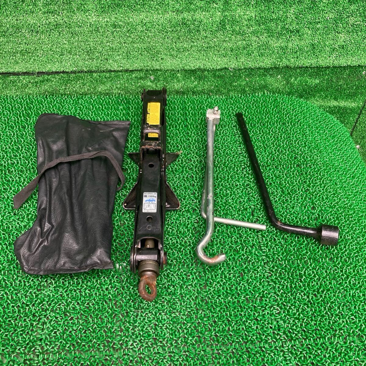 ウィッシュ (Toyota / トヨタ) ZNE10G 純正 ジャッキ 車載工具 ZNE14G ANE10G ANE11W(FZNE10G-FR708-1DZ-07)拍卖